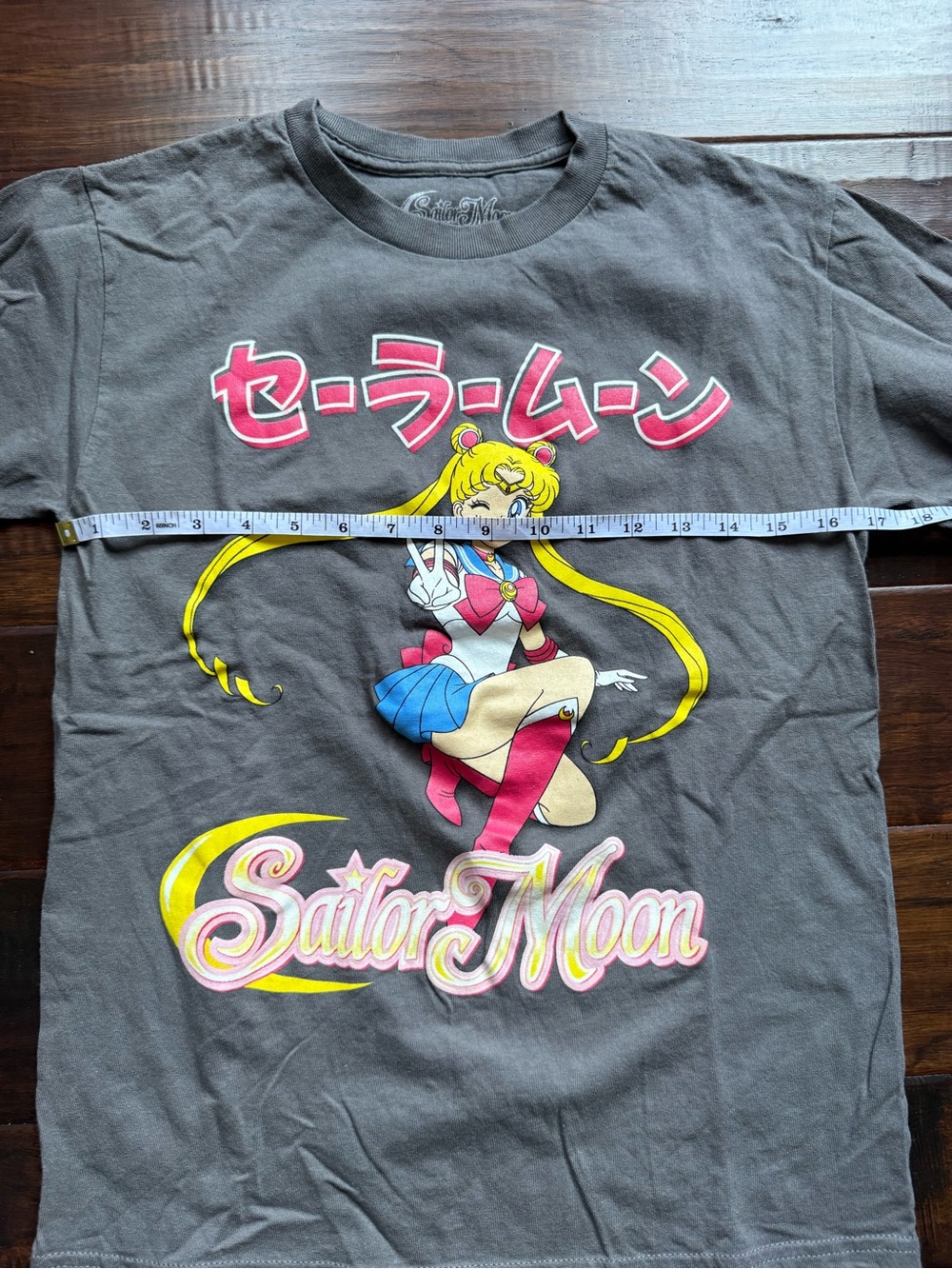 Sailor Moon Graphic Tee - Picture 3 of 5